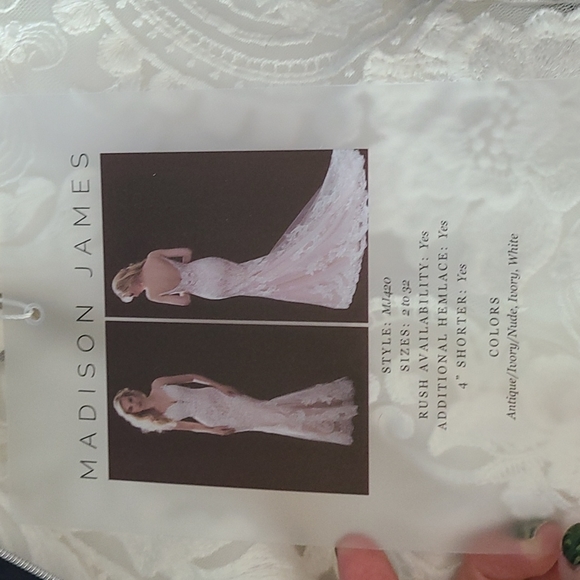 Madison James ivory wedding dress - Picture 7 of 7